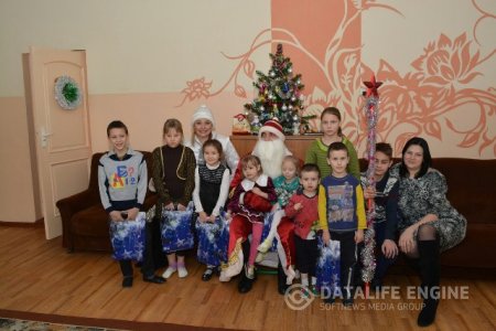 БРСМ продолжает дарить тепло и согревать сердца в Речицком социально-педагогическом центре. БРСМ продолжает дарить тепло и согревать сердца в Речицком социально-педагогическом центре.